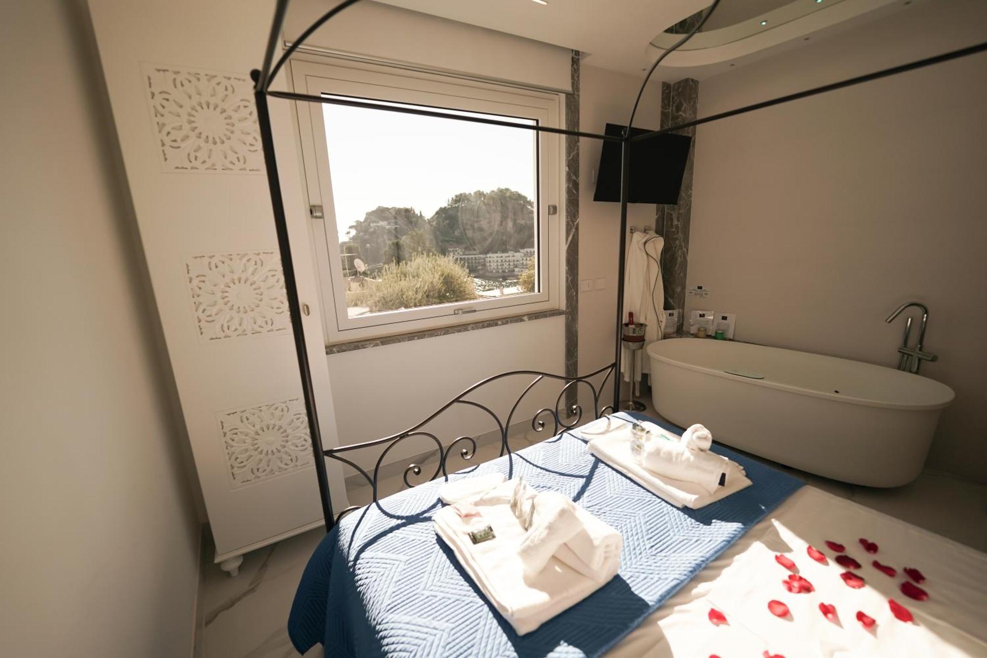 Mazzaro Luxury Apartment Taormina Exterior photo