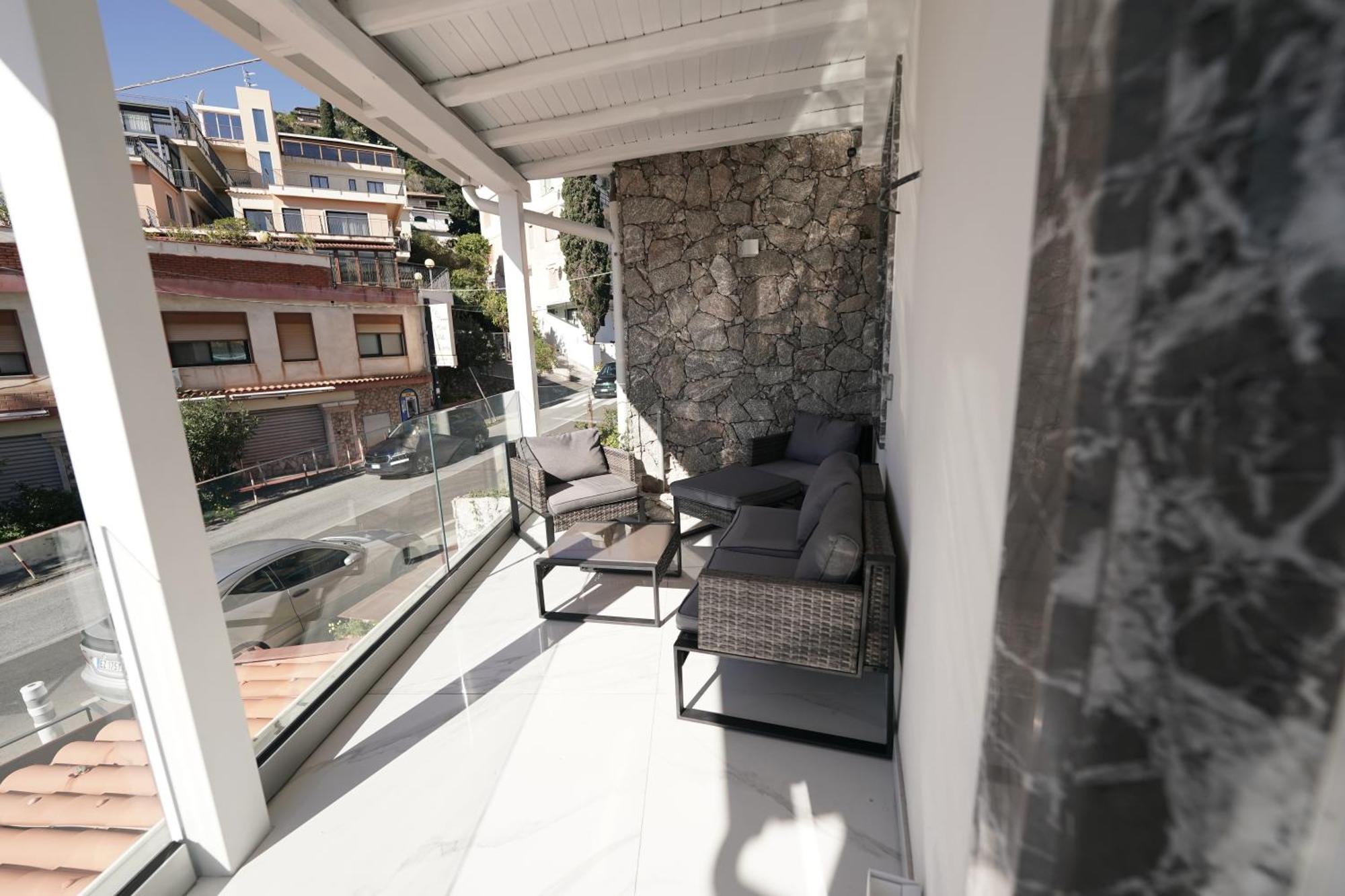 Mazzaro Luxury Apartment Taormina Exterior photo