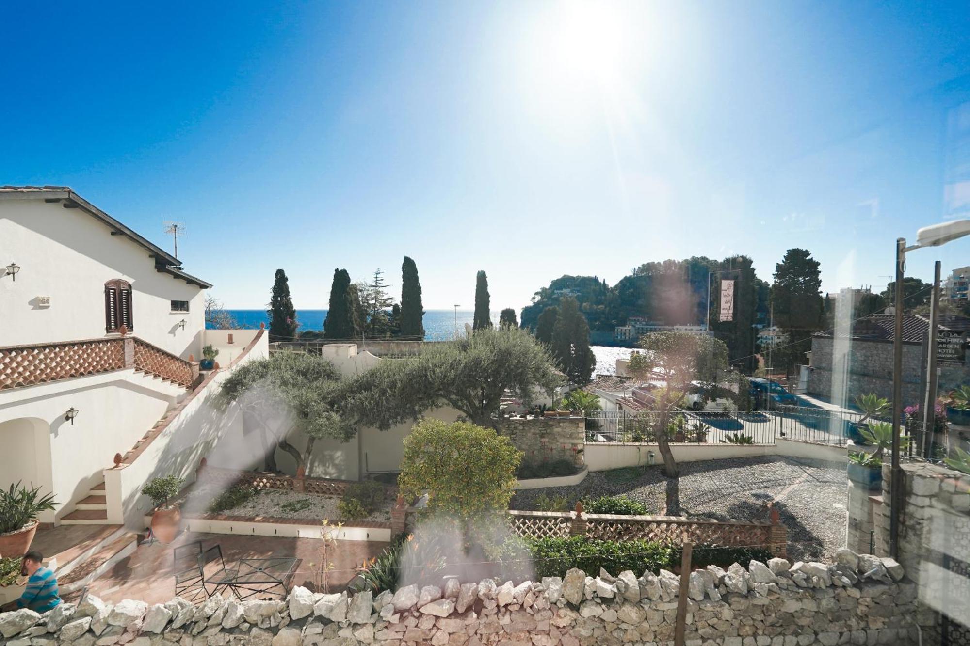 Mazzaro Luxury Apartment Taormina Exterior photo